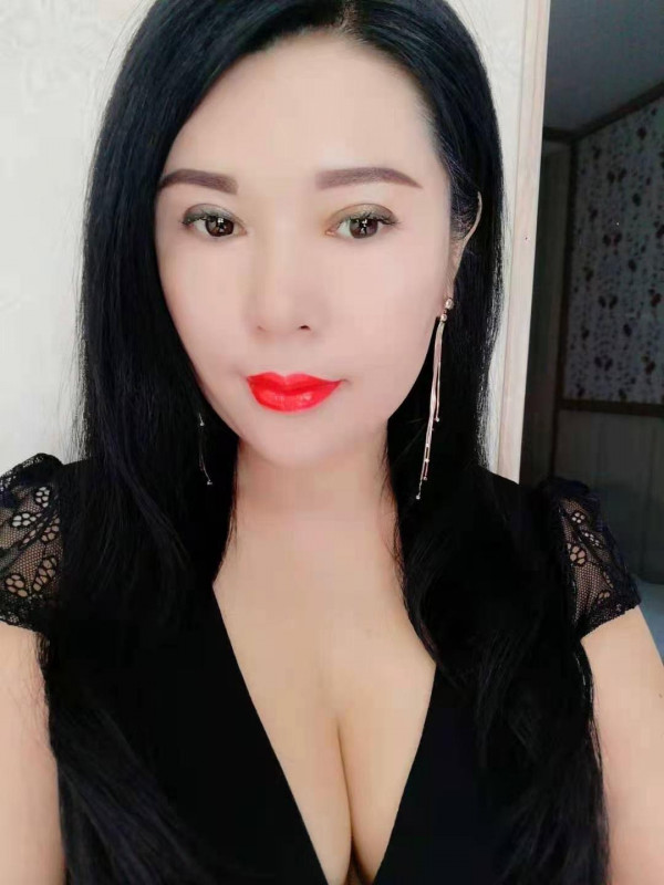 河西区楼凤小姐