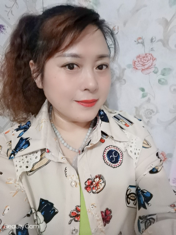 成都市楼凤小姐
