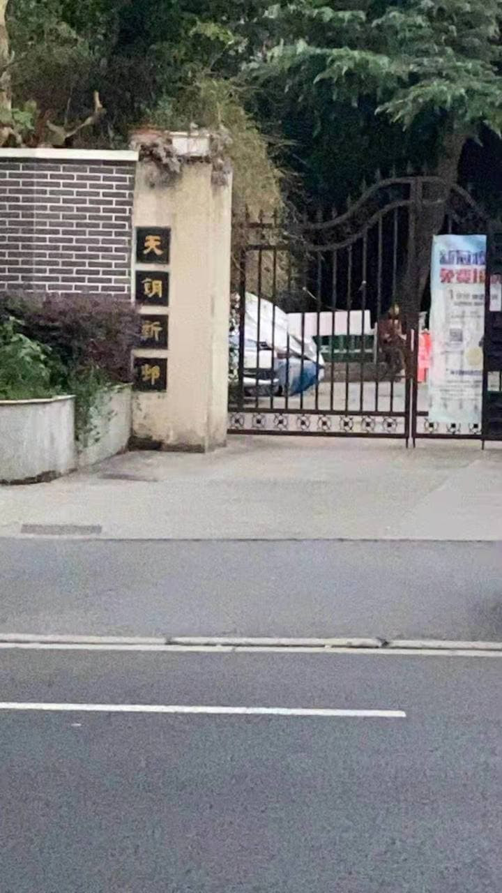 徐汇区楼凤小姐