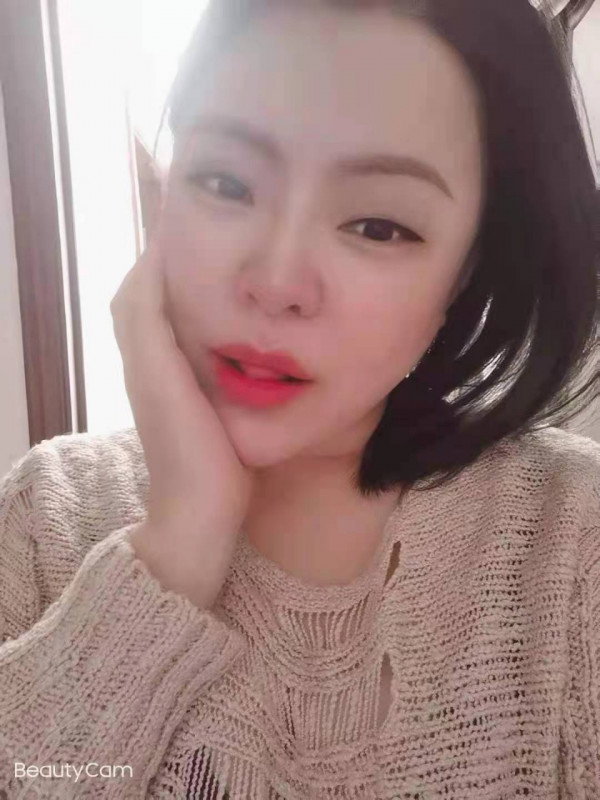 河东区楼凤小姐