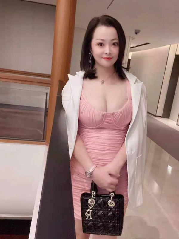 南京市楼凤小姐