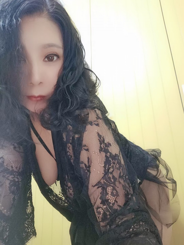 河西区楼凤小姐