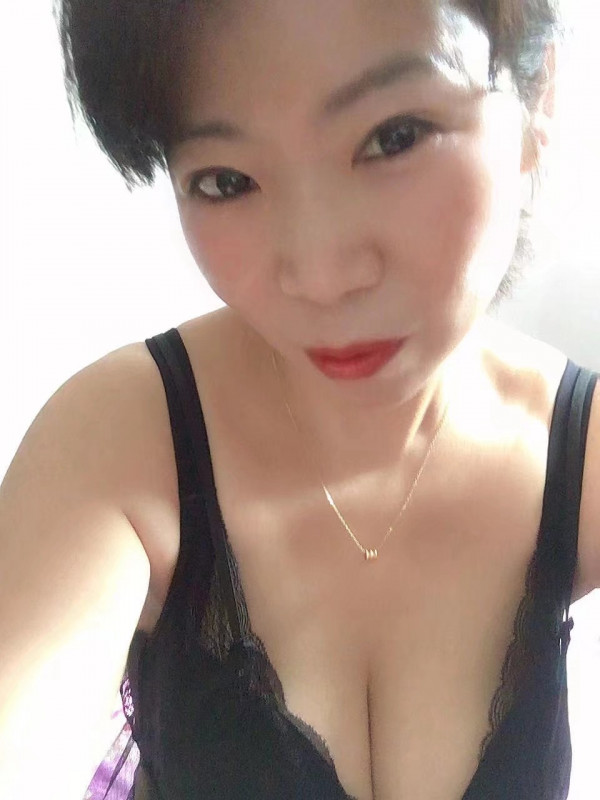 成都市楼凤小姐