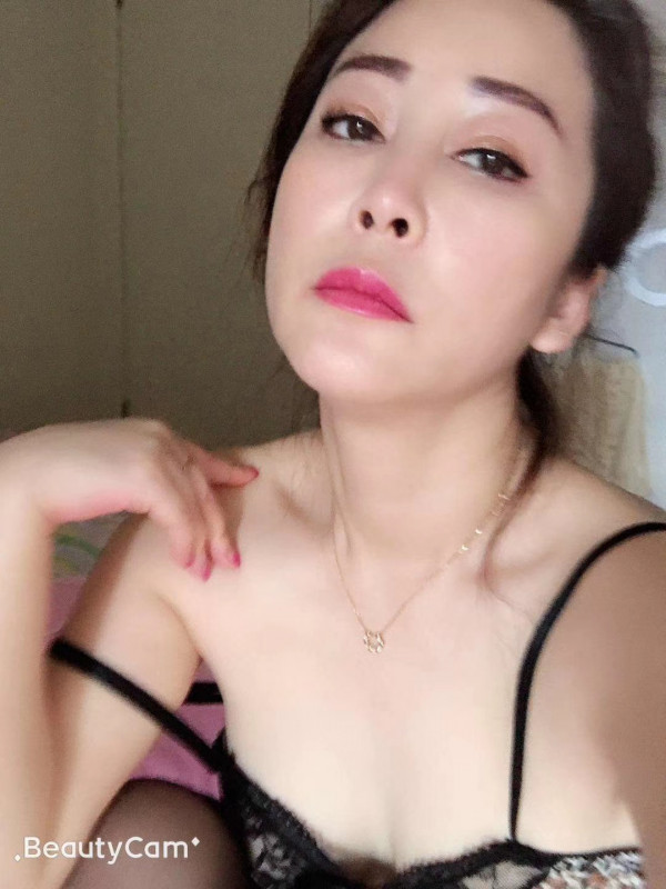 成都市楼凤小姐