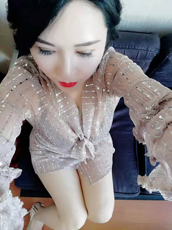 河西区楼凤小姐