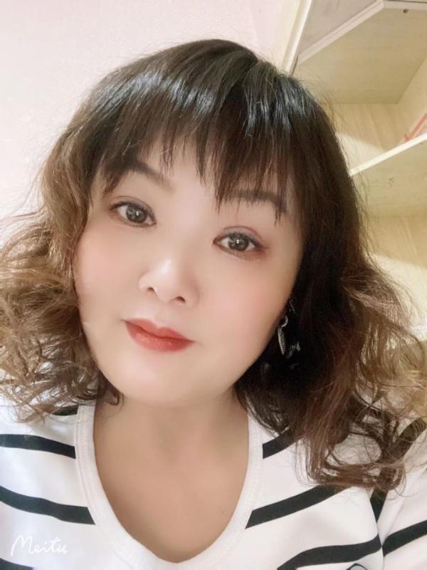 成都市楼凤小姐