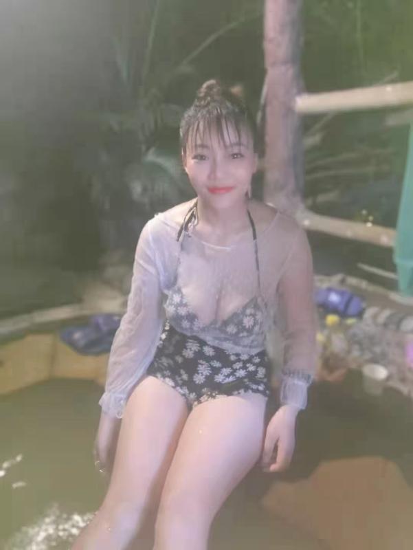 沙坪坝区楼凤小姐