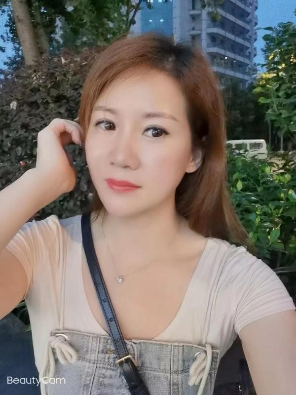 成都市楼凤小姐
