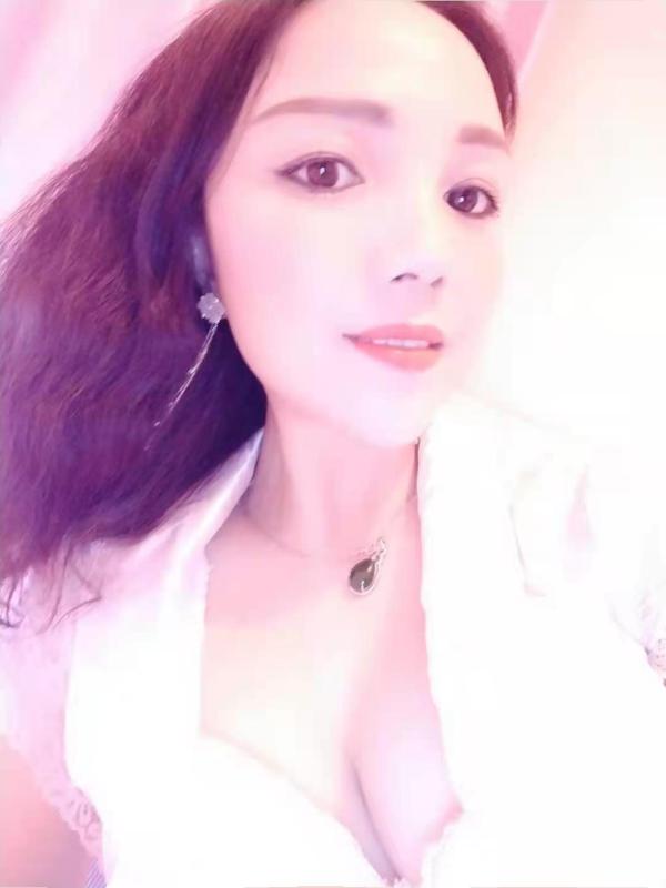 成都市楼凤小姐