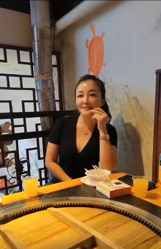 武汉市楼凤小姐