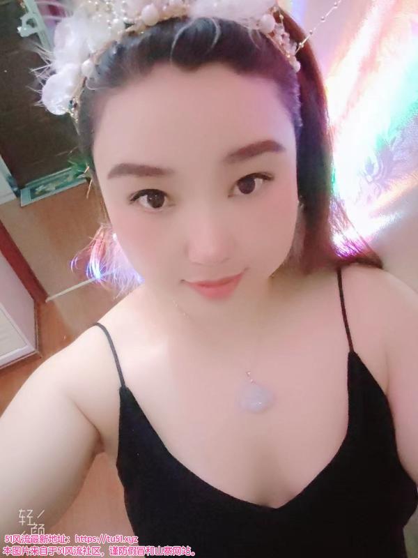 沙坪坝区楼凤小姐