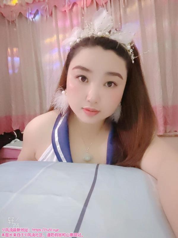 沙坪坝区楼凤小姐
