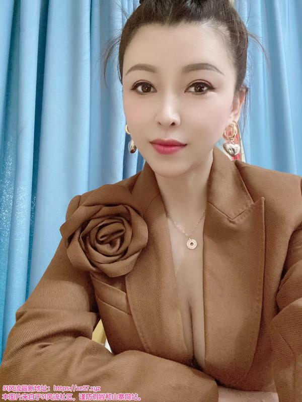 成都市楼凤小姐