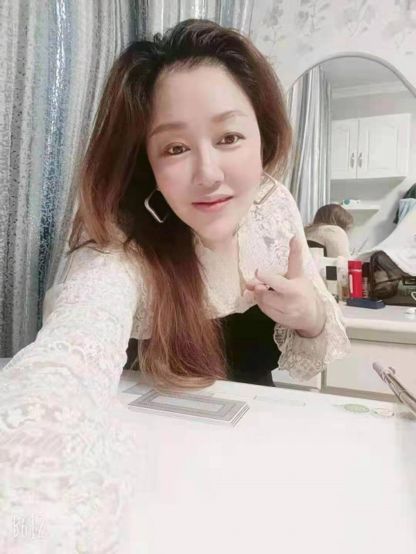 南京市楼凤小姐