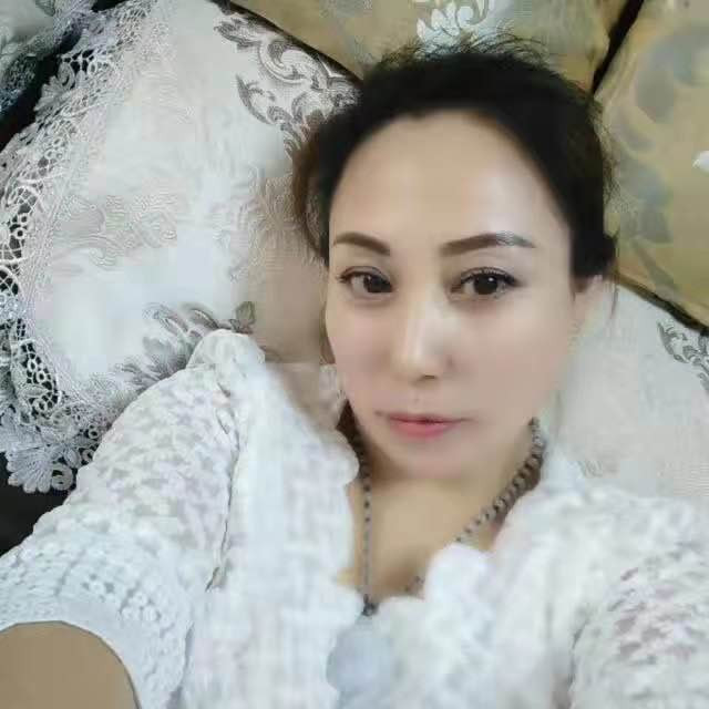 河西区楼凤小姐