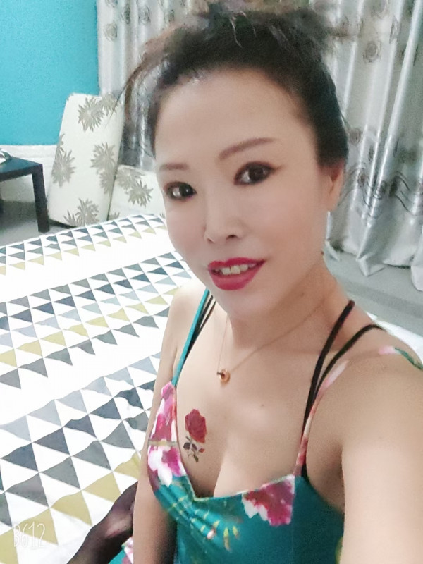 南京市楼凤小姐