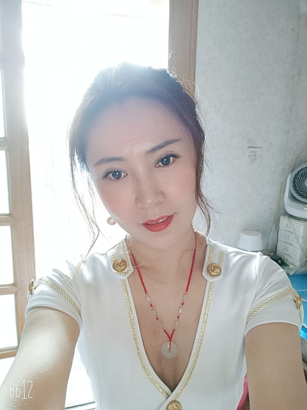 南京市楼凤小姐