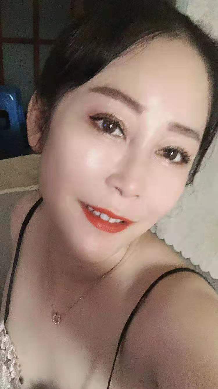 成都市楼凤小姐