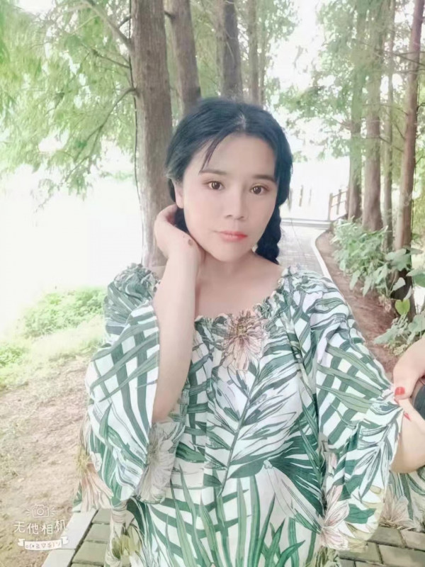 河西区楼凤小姐