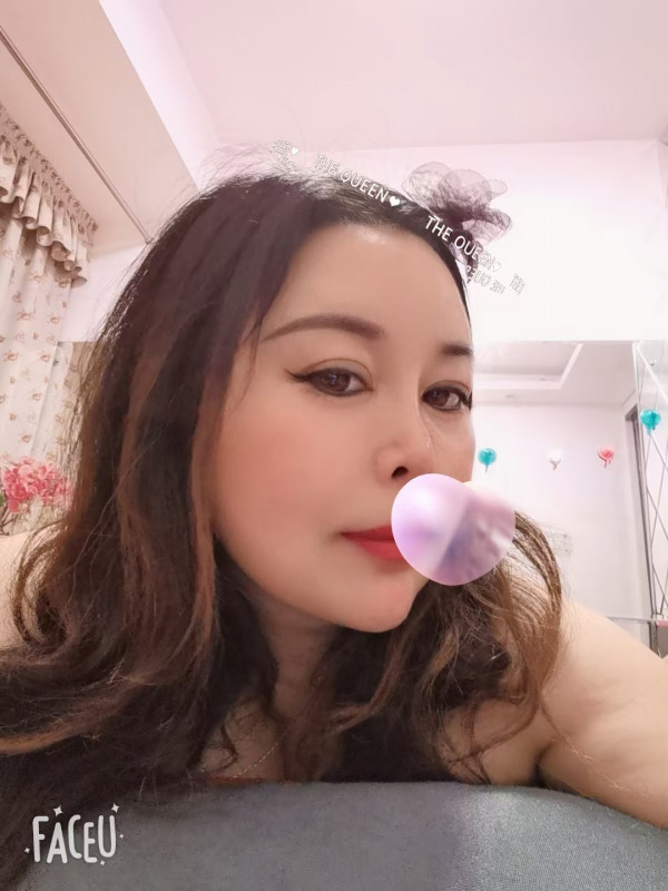成都市楼凤小姐