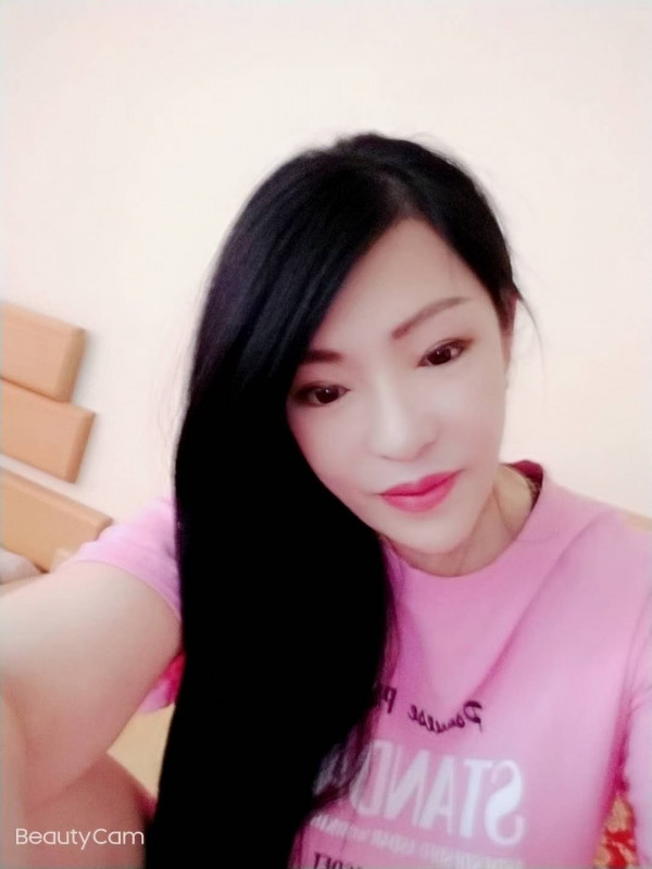河西区楼凤小姐