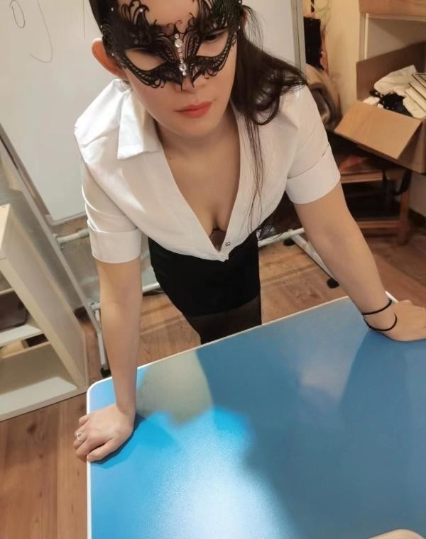 成都市楼凤小姐