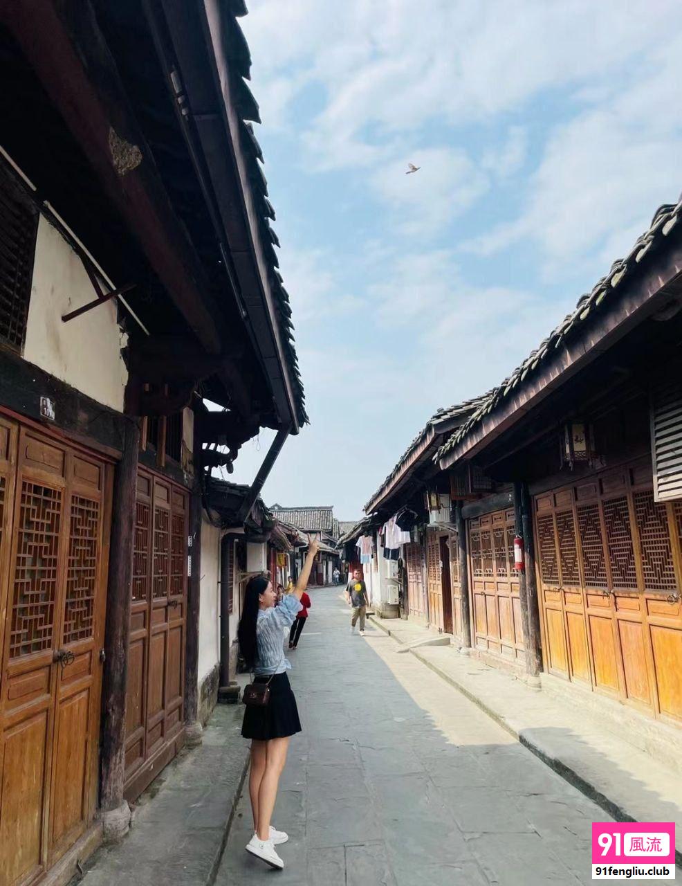 成都市楼凤小姐