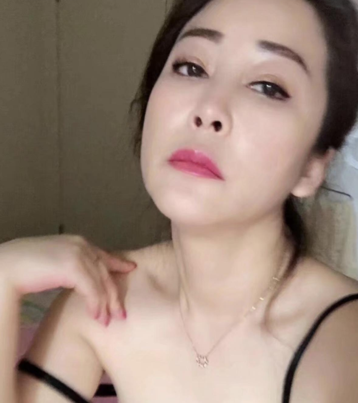 成都市楼凤小姐